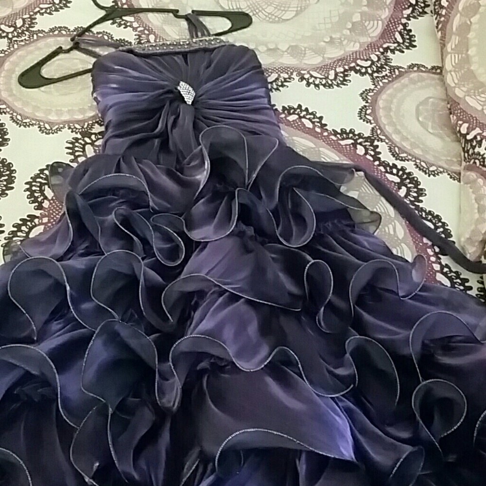 Beautiful purple prom dress style for KIDS